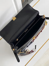 new-luxury-designer-bags-nm2324