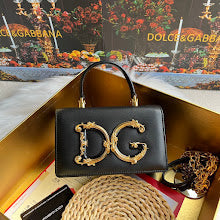 new-luxury-designer-bags-nm6870