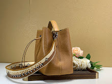 new-designer-premium-bags-nm5215