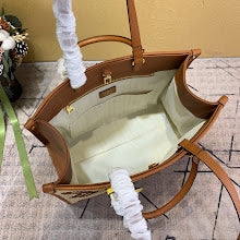 new-luxury-designer-bags-nm5394