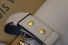 new-luxury-designer-bags-nm5251