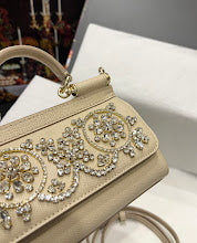 new-luxury-designer-bags-nm7160