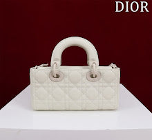 new-luxury-designer-bags-nm7303