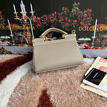 new-luxury-designer-bags-nm6759