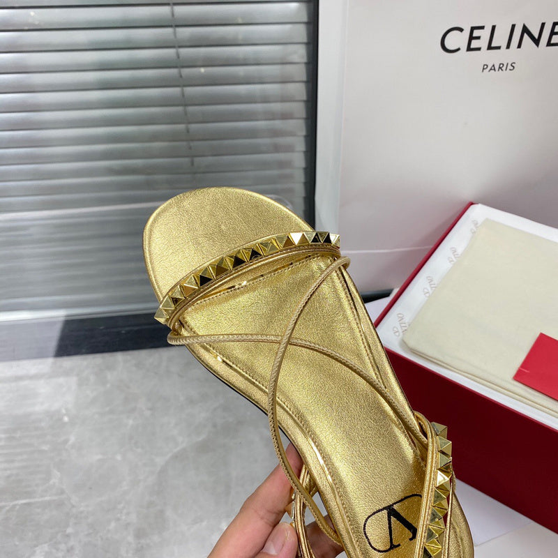 Valentino GARAVANI Luxury Shoes