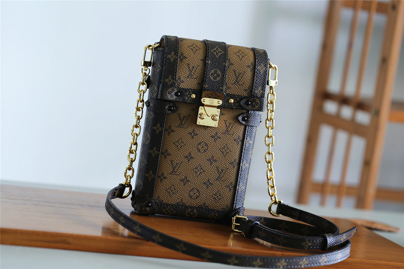 I W Fashion Lu-Vi bags - 9087