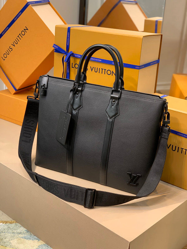 I W Fashion Lu-Vi bags - 17046