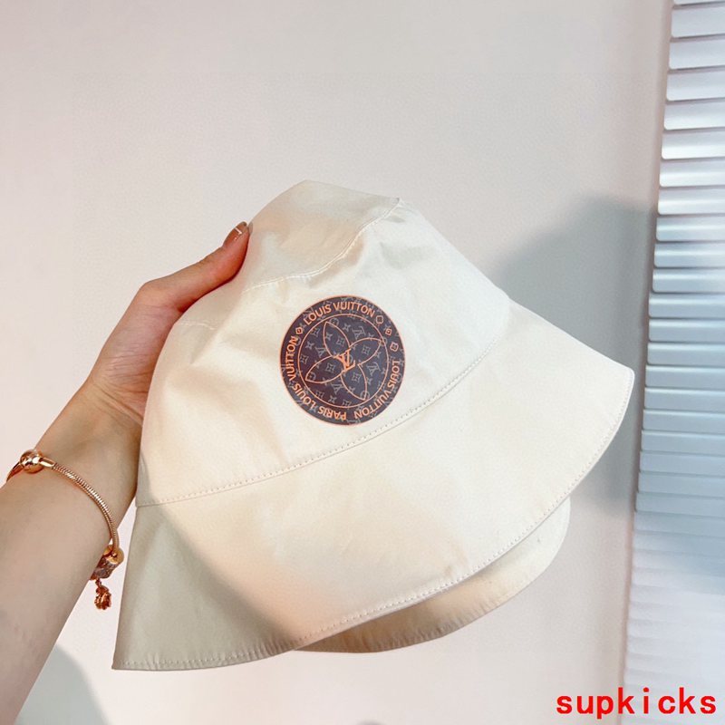 Louis Vuitton Luxury Cap