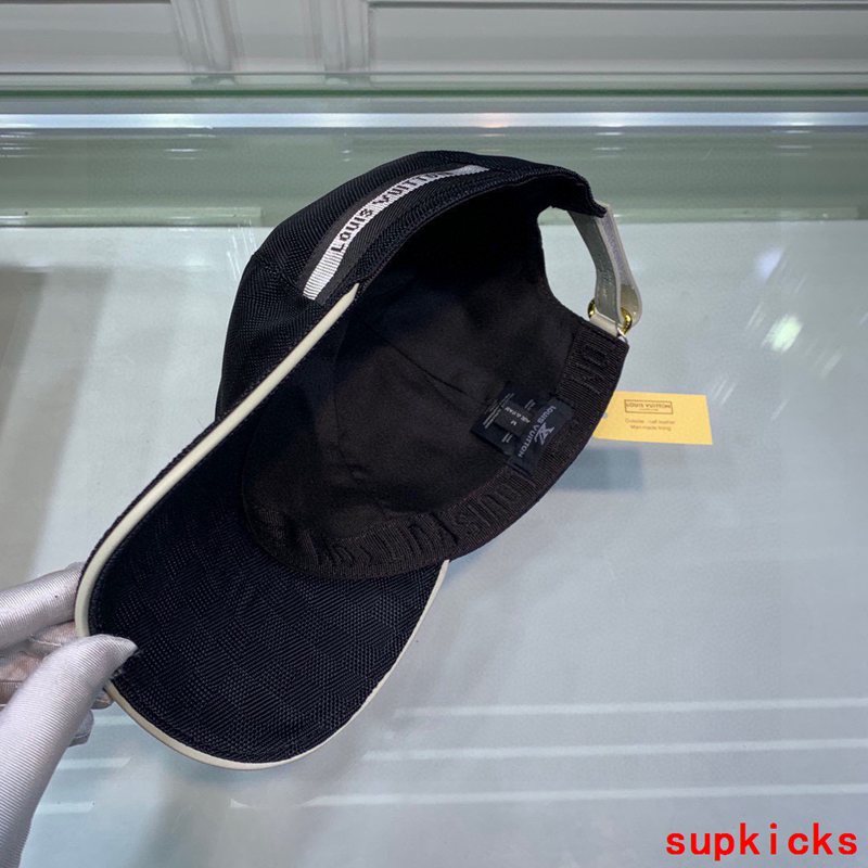 Louis Vuitton Luxury Cap