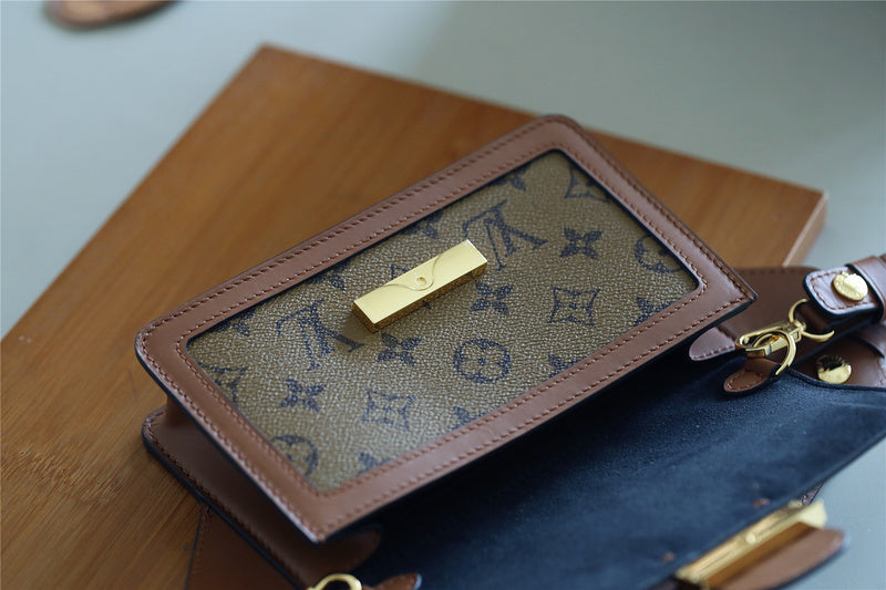 I W Fashion Lu-Vi bags - 8146