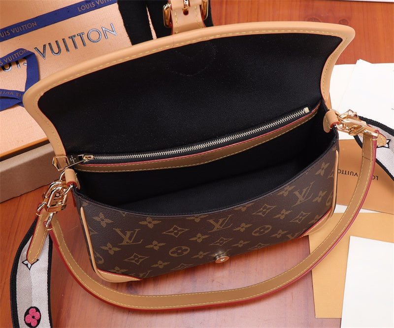 PHA - LOV Bags - 381
