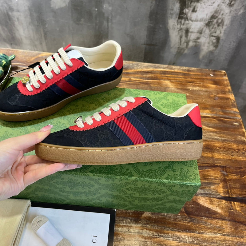 Gucci Luxury Shoes