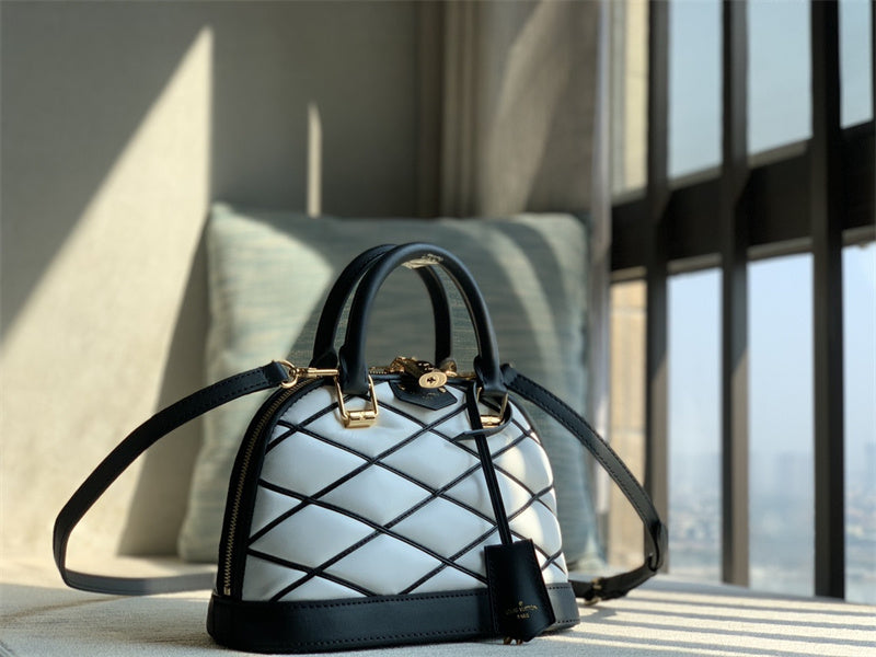 PHA - LOV Bags - 210