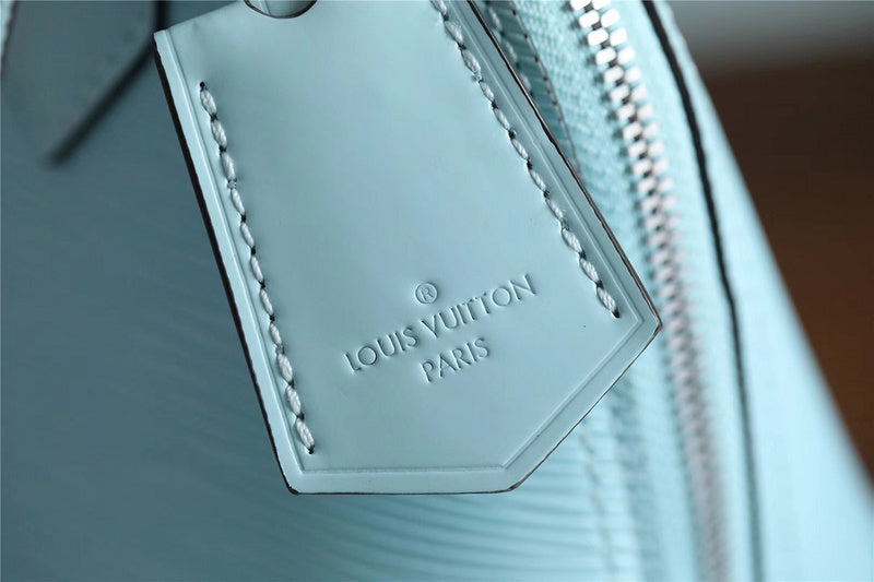 I W Fashion Lu-Vi bags - 8298