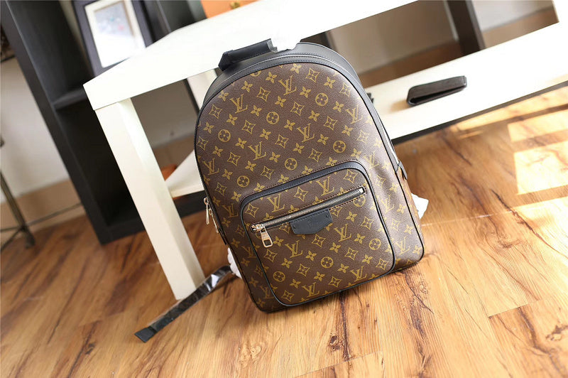 I W Fashion Lu-Vi bags - 9717