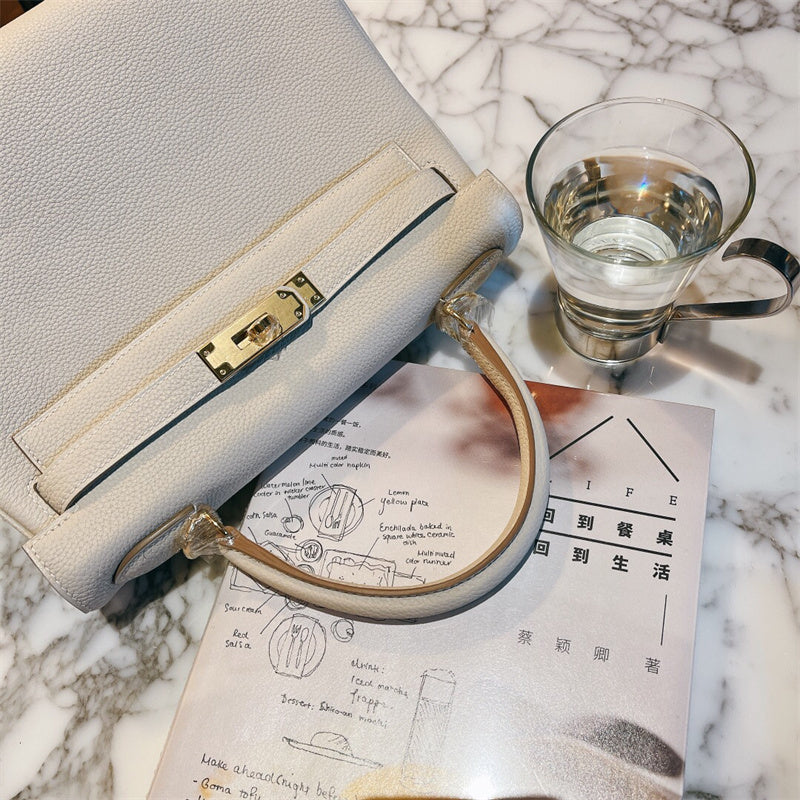 PHA - HMS Bags - 562