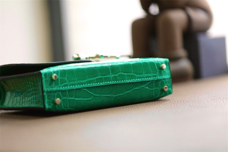 PHA - HMS Bags - 790