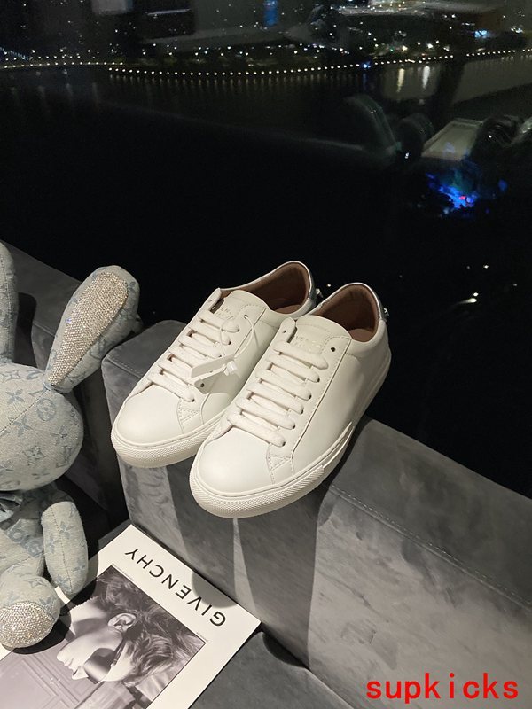 Givenchy Luxury Shoes