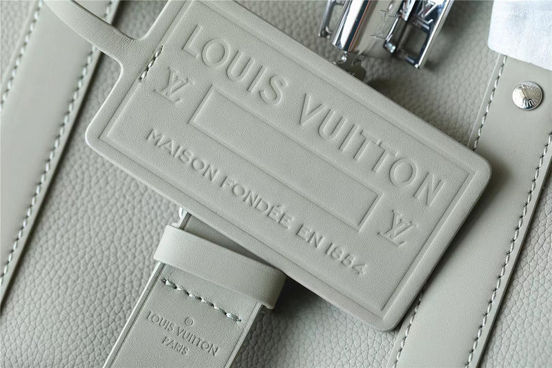 I W Fashion Lu-Vi bags - 11166