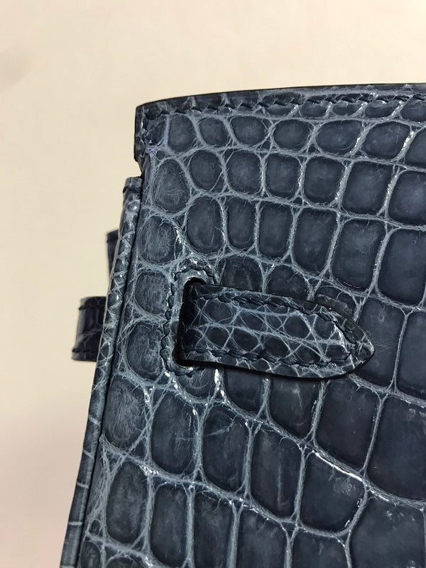 PHA - HMS Bags - 2233