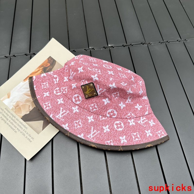 Louis Vuitton Luxury Cap