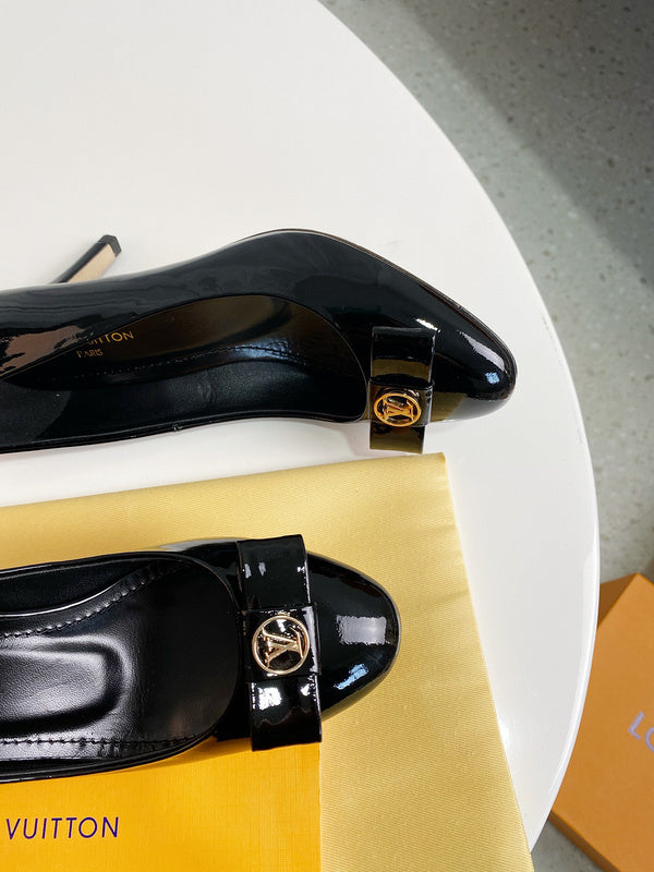Louis Vuittion Luxury Shoes