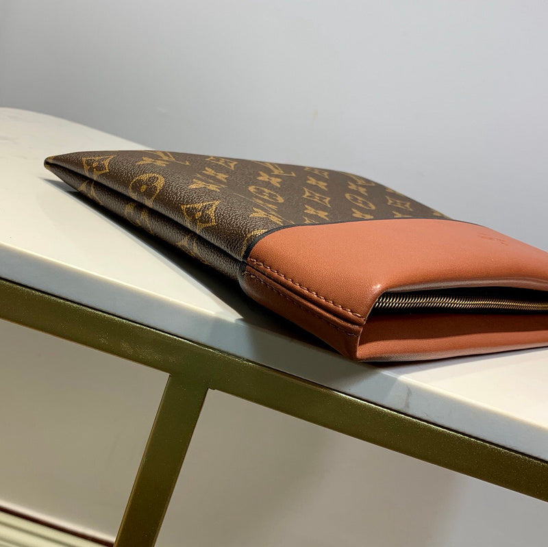 I W Fashion Lu-Vi bags - 9035