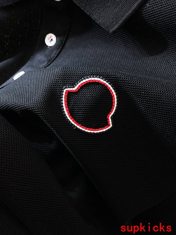 Moncler Luxury Cloth