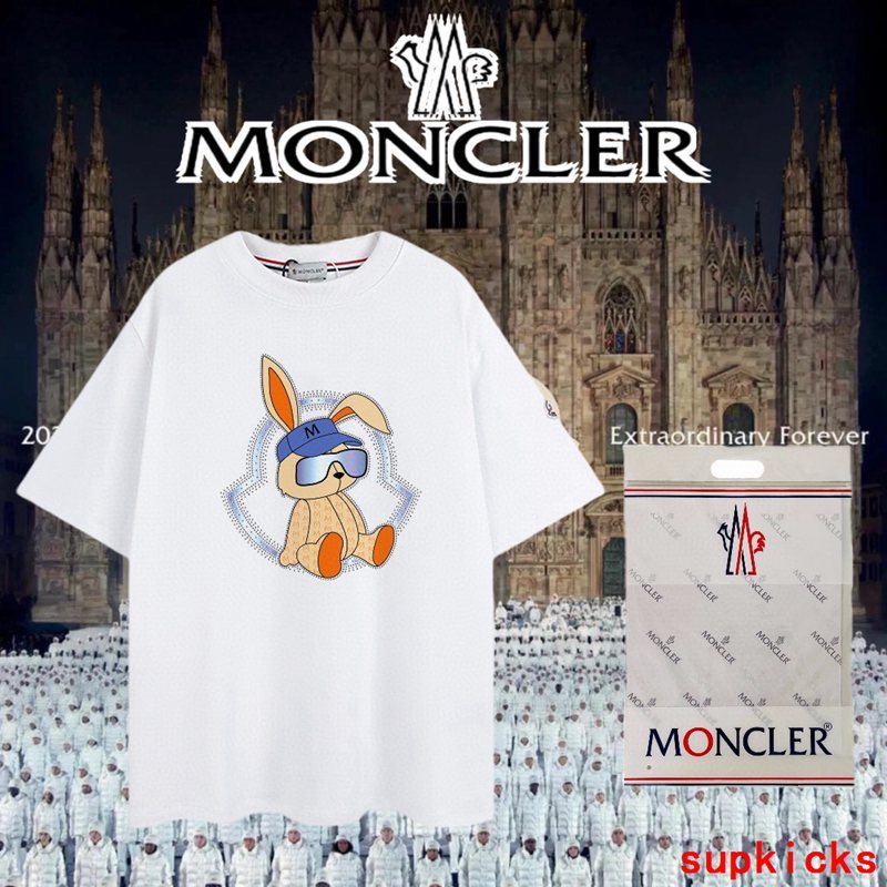 Moncler Luxury Cloth