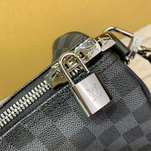 new-luxury-designer-bags-nm4974