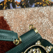 new-luxury-designer-bags-nm6770