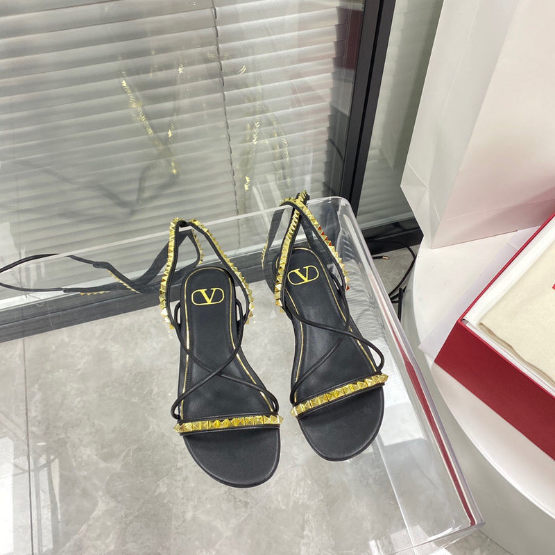 Valentino GARAVANI Luxury Shoes