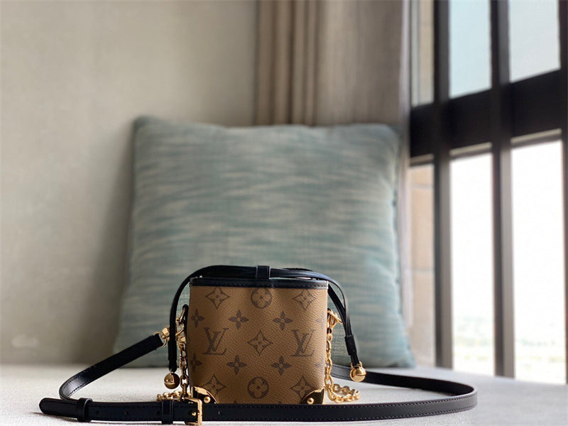 PHA - LOV Bags - 447
