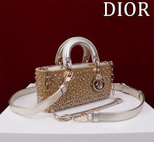 new-luxury-designer-bags-nm7494