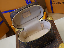 new-luxury-designer-bags-nm4130