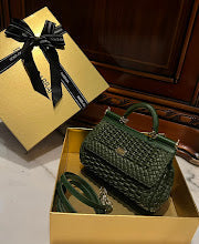 new-luxury-designer-bags-nm6907