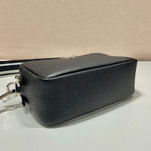 new-luxury-designer-bags-nm2360