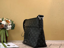 new-designer-premium-bags-nm4389