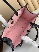 new-luxury-designer-bags-nm4734