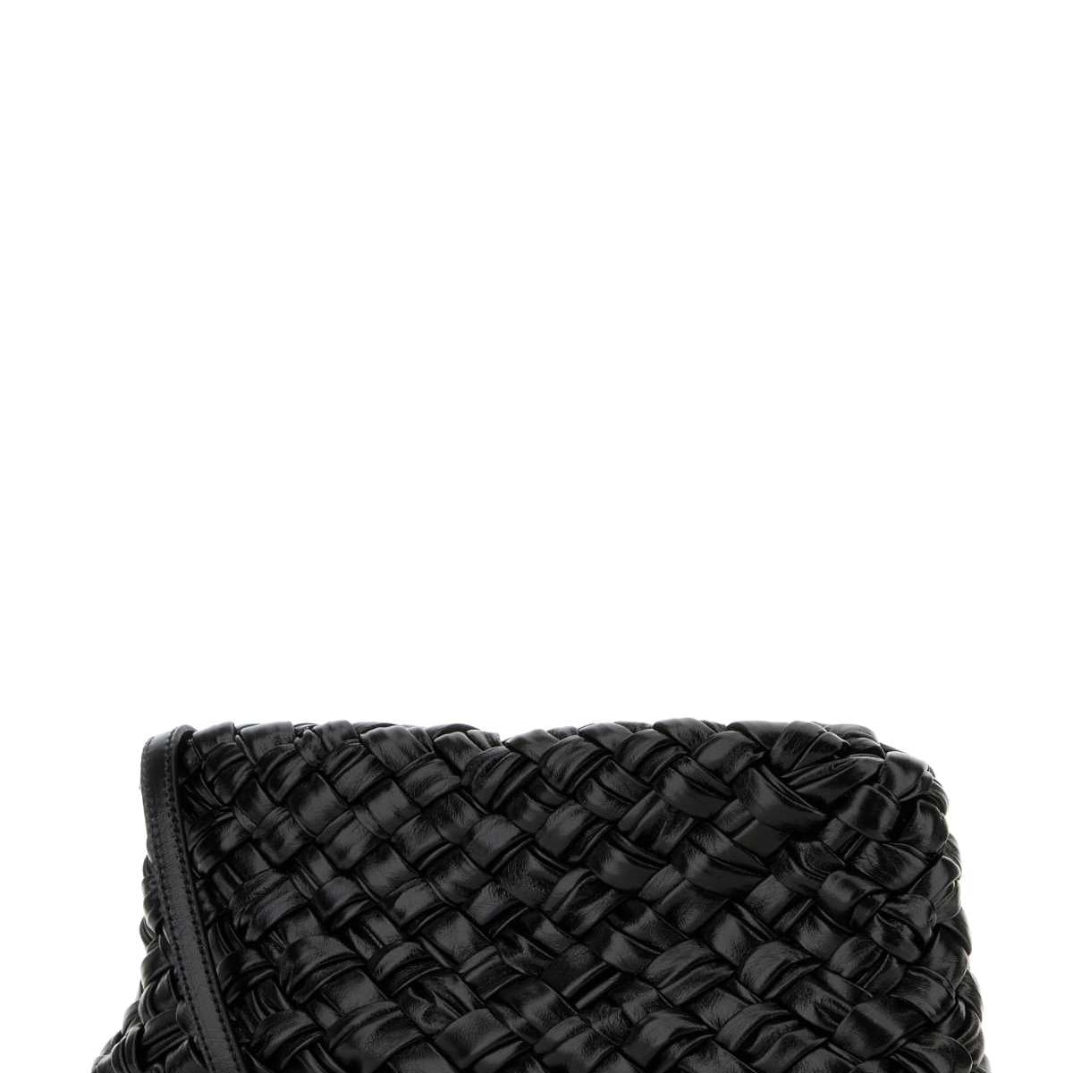 Bottega Veneta Women Black Leather Kalimero Cha-Cha Clutch