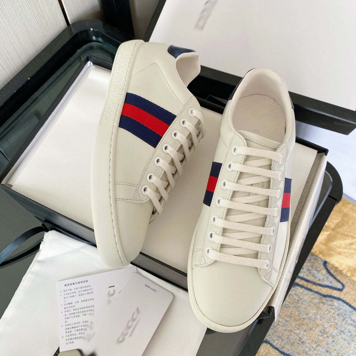 SE344  Men's Size 6-11  Women's Size 4-10