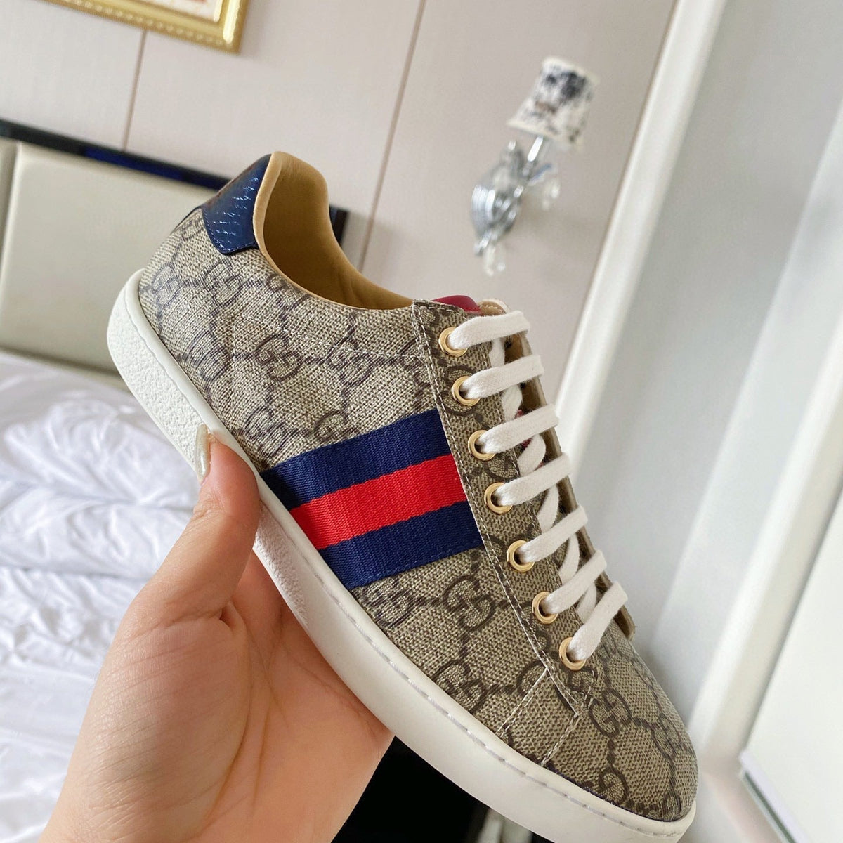 SE353 Men's Size 6-11   Women's Size 4-10