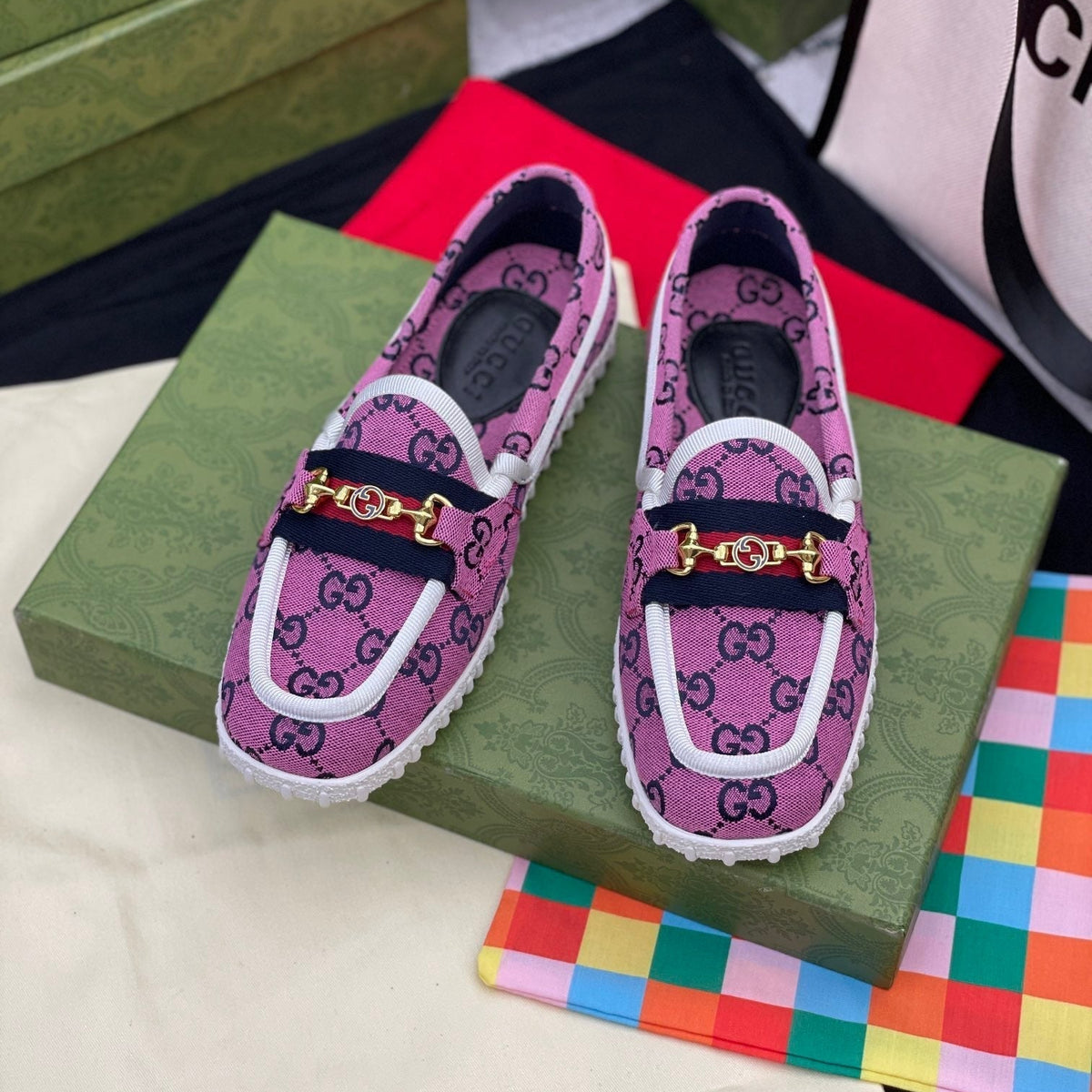 SE563  Size 4-9