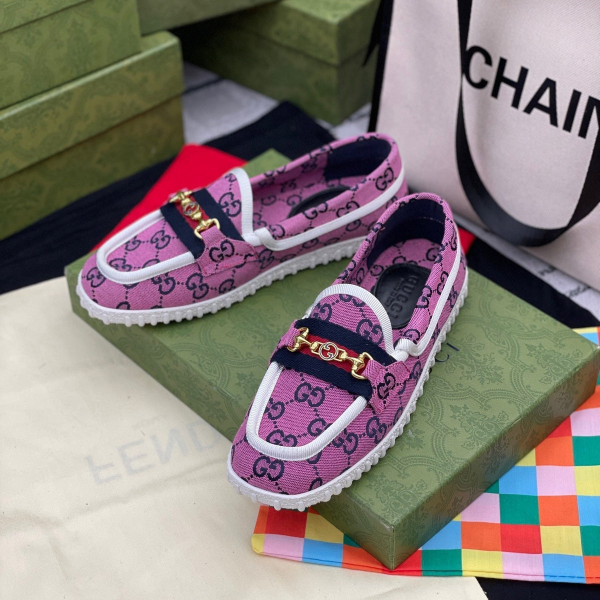 SE563  Size 4-9