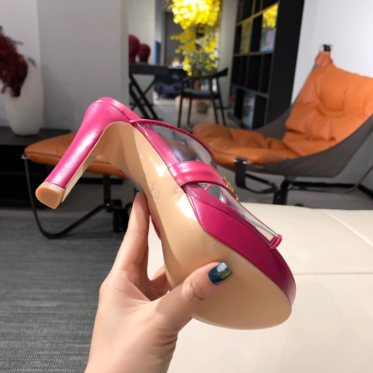 SE569 Size 4-11  Heels:10cm Material: Cowhide  Lining: Sheep skin Sole: Italian leather