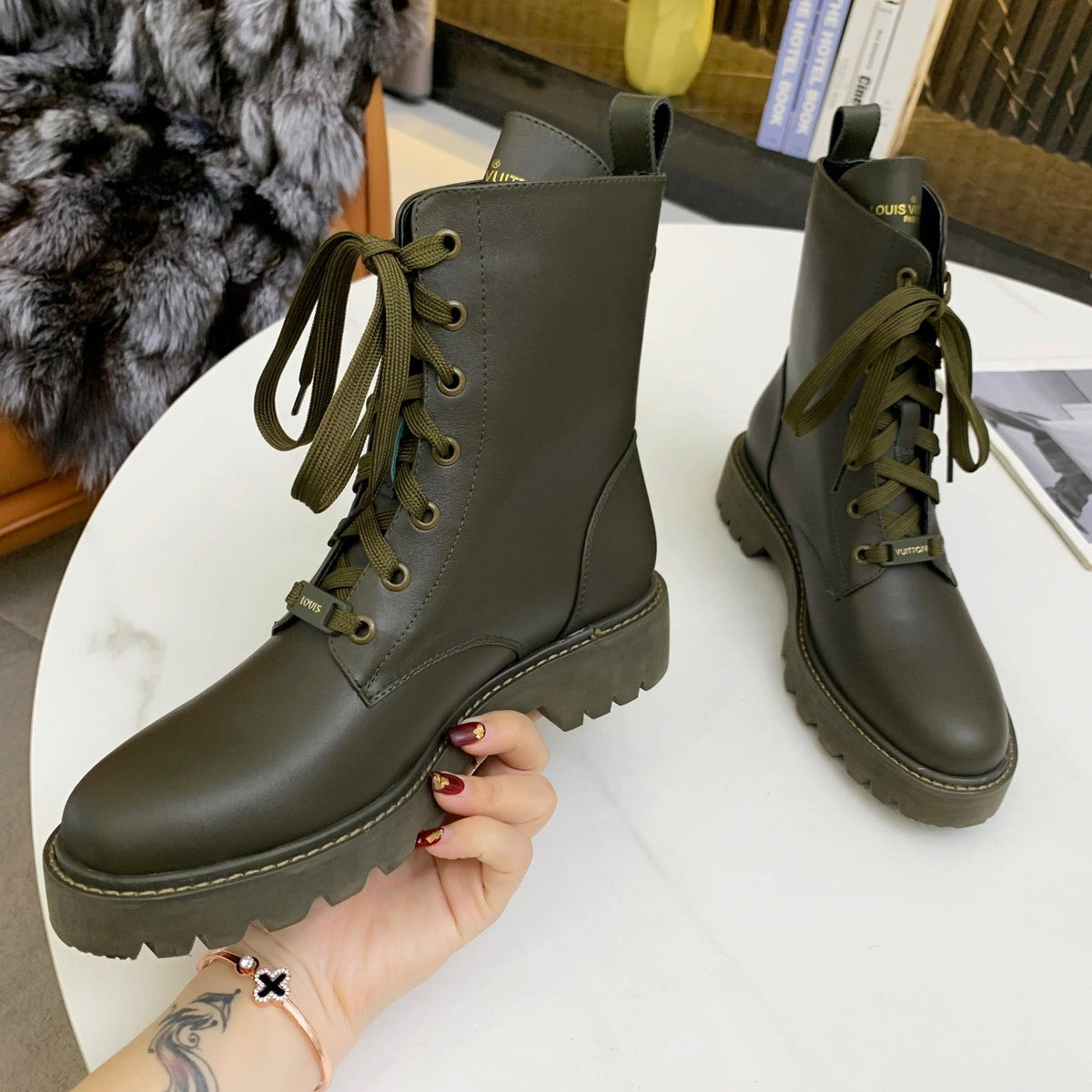 SE688  Size 5-11