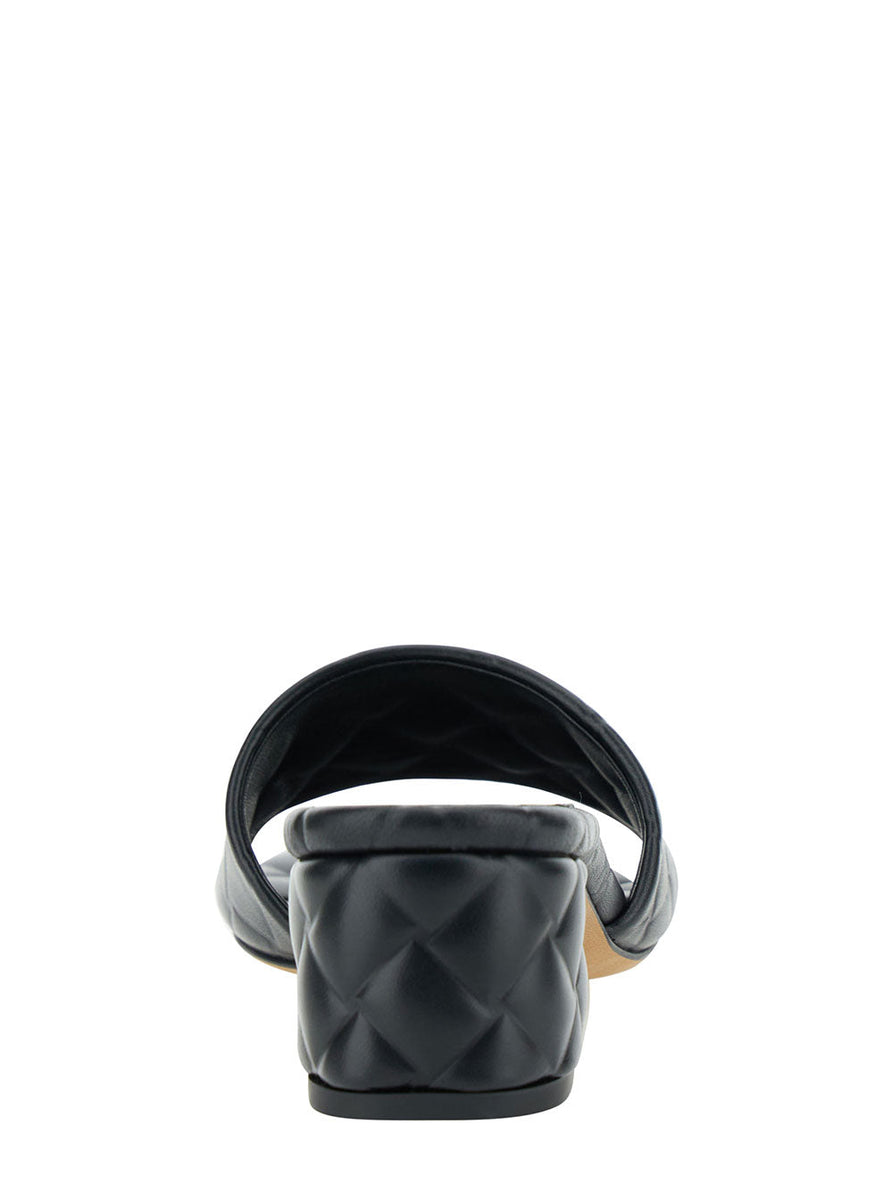 Bottega Veneta Women Black Mules With Intreccio Motif In Leather Woman