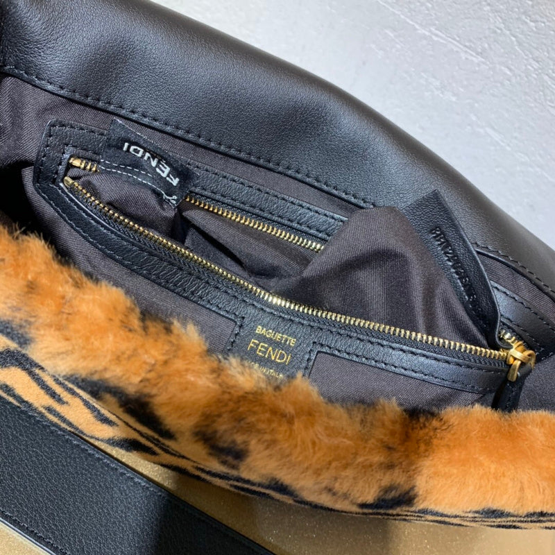 ENT - ENTI Bags - 098