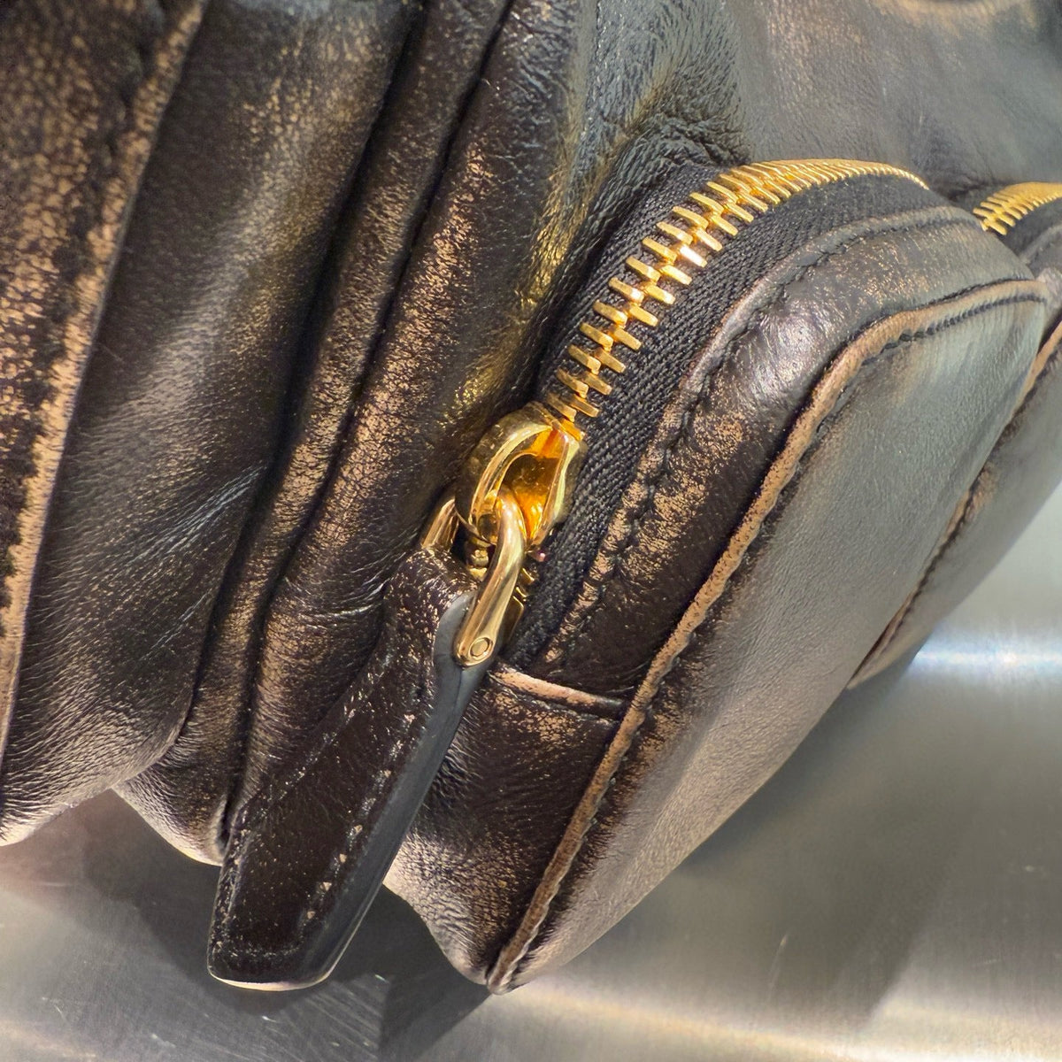 MIU M POCKET NAPPA LEATHER BAG