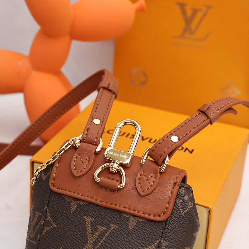 I W Fashion Lu-Vi bags - 17224